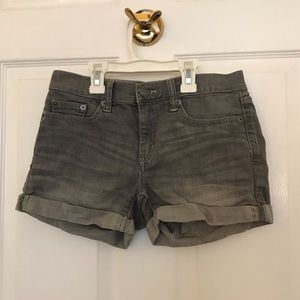gap denim shorts